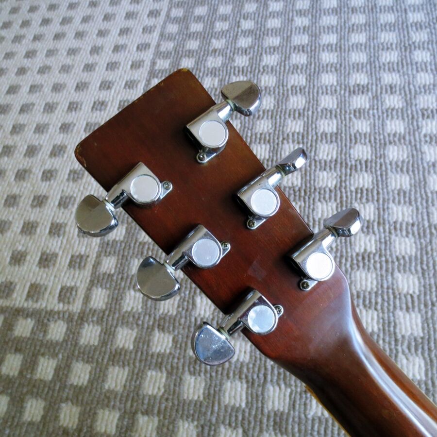 あの東海楽器が誇る1970年代Cat'sEyes CE-300 : おっさんの あの東海楽器が誇る1970年代Cat'sEyes CE-300 : おっさんの
