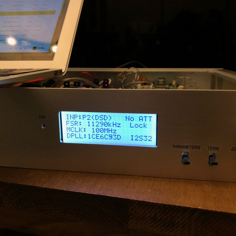 楽天市場 Topping トッピング D30 Pro Usb Dac ハイエンドモデル リモコン付き プリアンプ機能搭載 光学 同軸 Usb入力 Rca Xlr 出力 Dsd256 Pcm384 Khz Dac Daコンバーター ダック アンプ 中華 スピーカ出力 Amp オーディオ 良質 音質 おすすめ 高音質 ハイエンドモデル