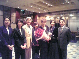 横田仁美セレブパーティーにて のんきな校長の1日 横田仁美セレブパーティーにて のんきな校長の1日