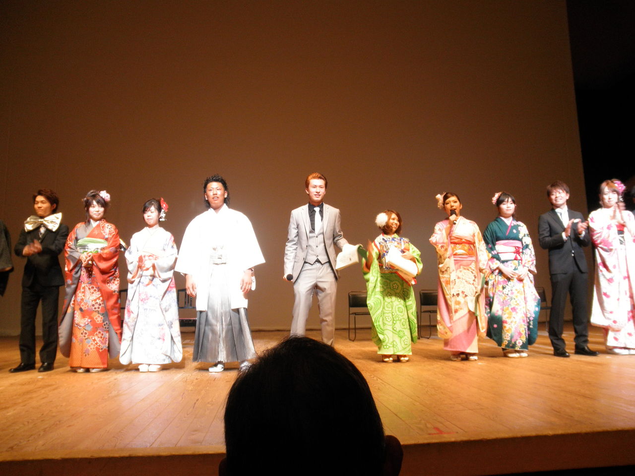 手作りの 成人式 に感慨も新たに 日本共産党区議会議員かたくら洋の世直し日記