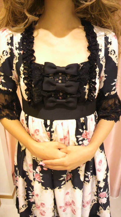 ジーザスディアマンテアントワーヌベアワンピオーナメントリボン柄黒