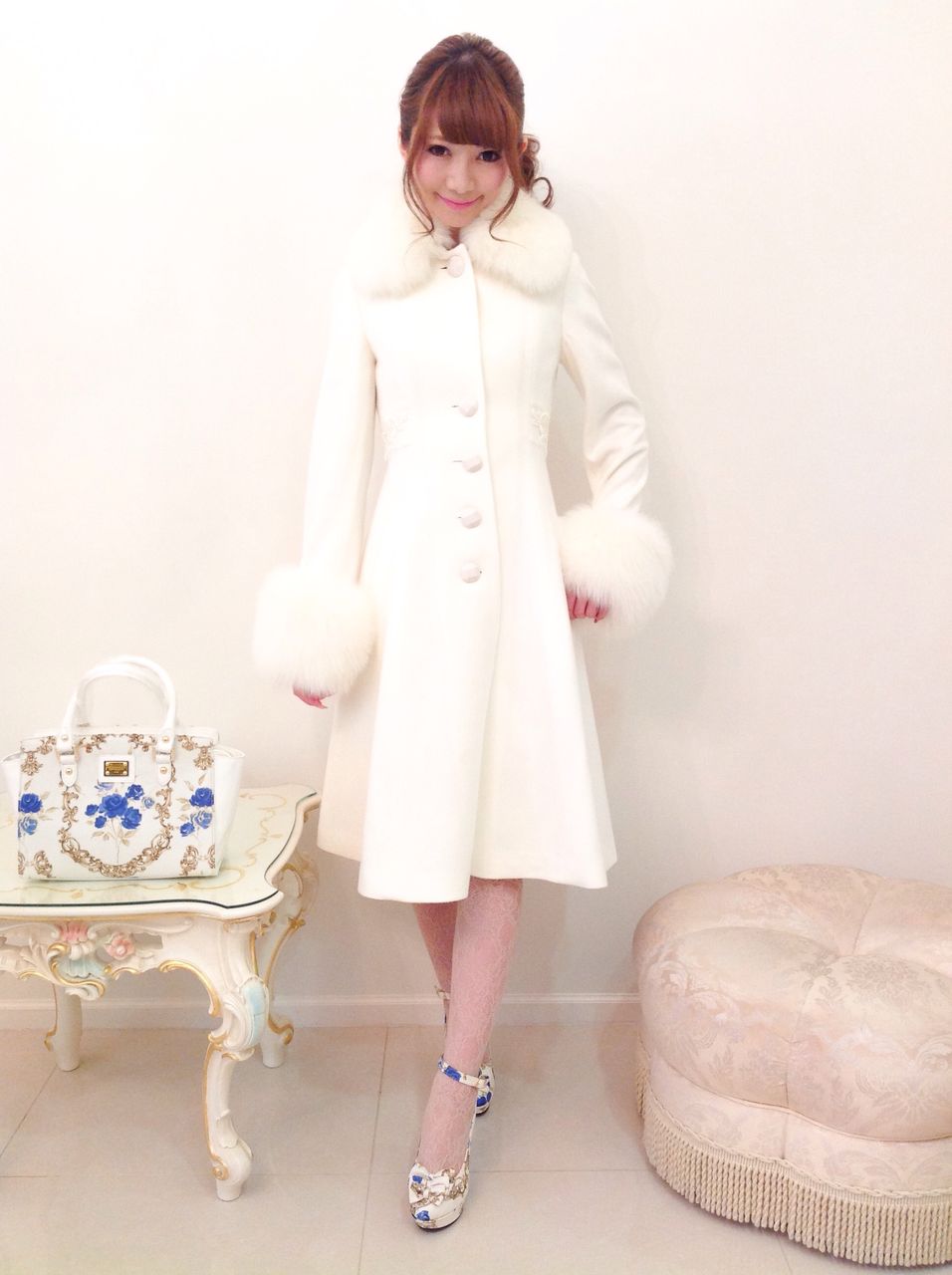 ☆Sale60％OFF☆プリンセスコートⅡ☆オフ白、残り40サイズのみ
