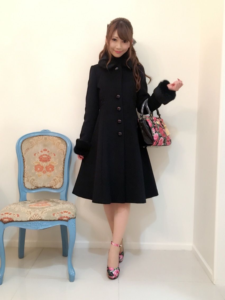 ☆ロングセラー人気コート♡☆プリンセスコートⅡ☆黒、42サイズが残り 