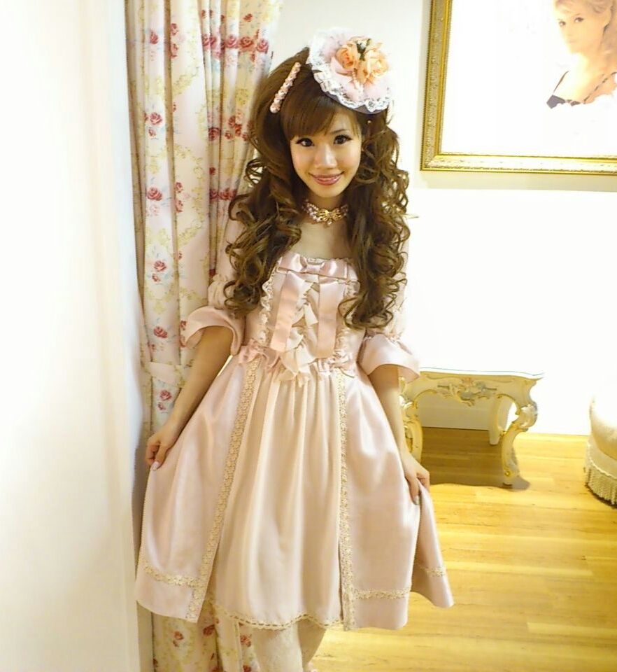 SALE！【貴重】ディアマンテ♡スモッキングベアワンピ♡ベルサイユローズ柄オフ ドレスのように優雅なワンピース♡ベルサイユワンピⅡ