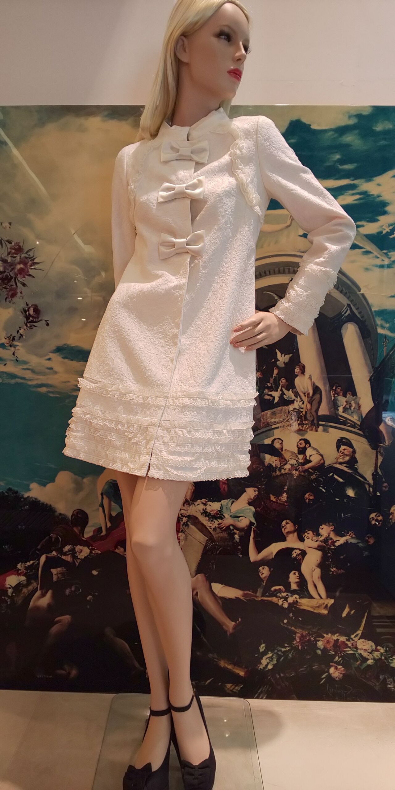 ☆Sale 70%OFF☆2011トリアノンコート☆白ジャガード、本日売れてい  