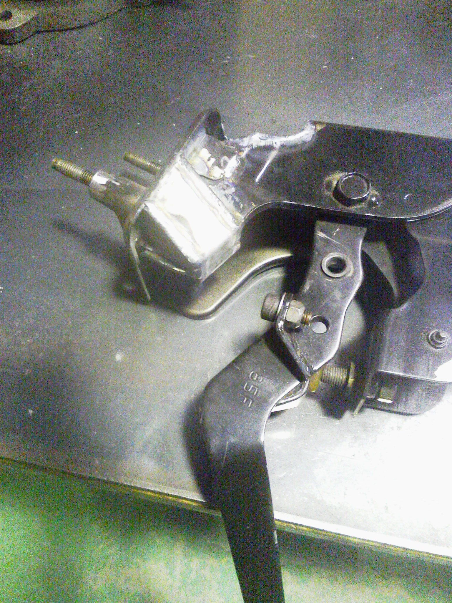 クラッチペダル Jdm Optionブログ 世界最速チャレンジャー アンダー鈴木のあと0 5秒が削れない