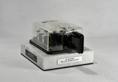 うちの電鍵たち ハイモンド MK-705/MK-706 : Le Cahier de JE1NGI