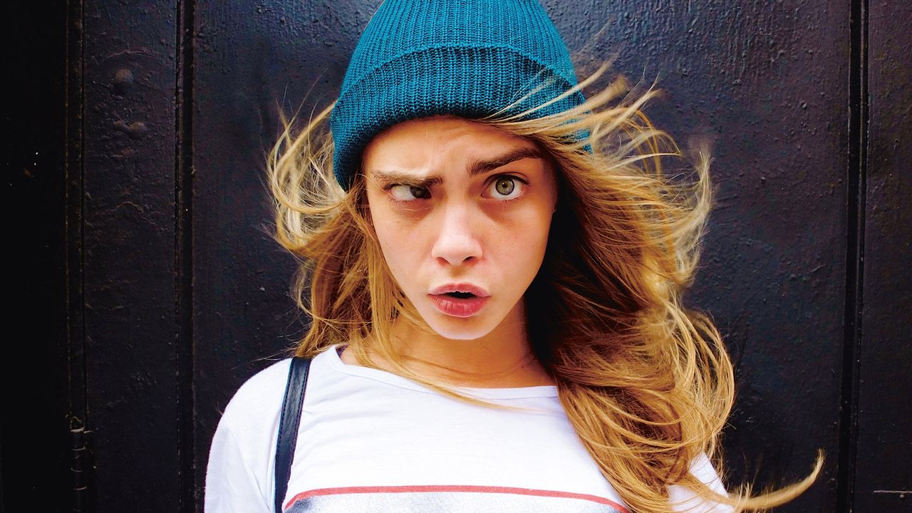 カーラ デルヴィーニュ Cara Delevingne イギリス モデル 好きです 薄い本 カーラ デルヴィーニュ Cara Delevingne イギリス モデル 好きです 薄い本
