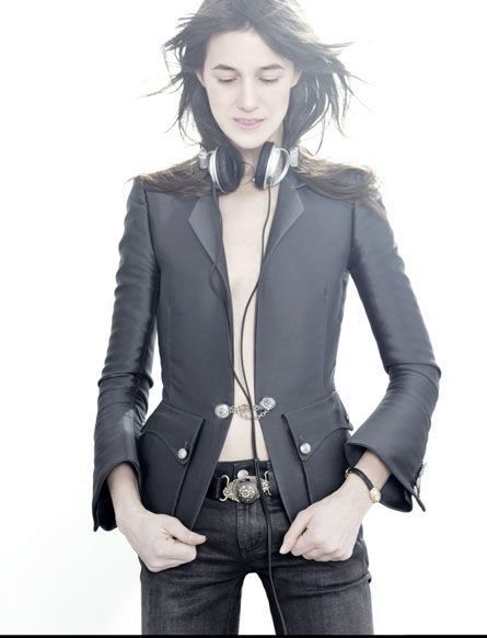 シャルロット ゲンズブール Charlotte Gainsbourg フランス 女優 好きです 薄い本