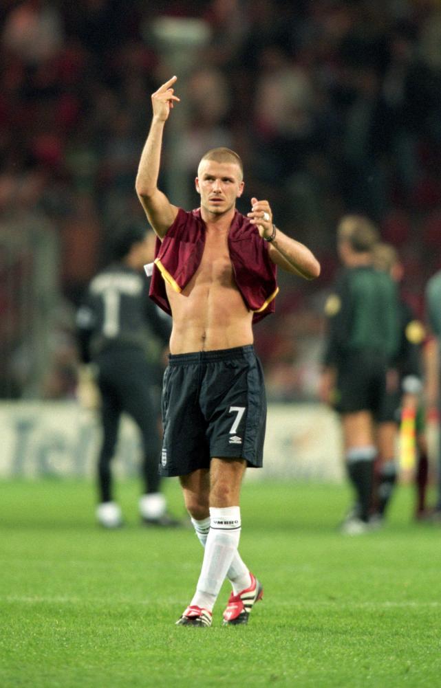 あなたが見たことがない最高のデイビット ベッカム 14の写真 サッカー名言集