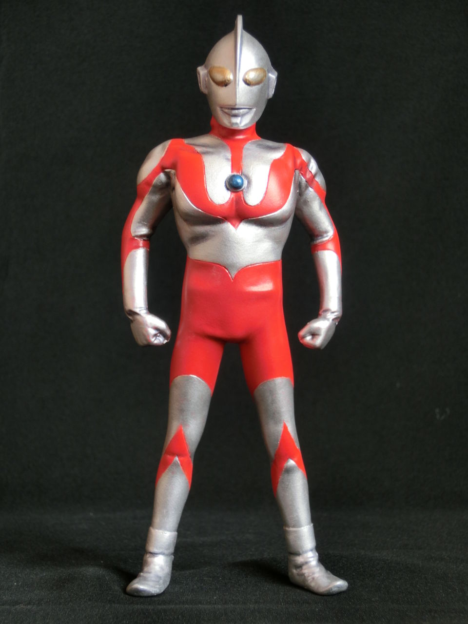 即日発送 大迫力の40cmスケール『ウルトラマン(Cタイプ)』が限定