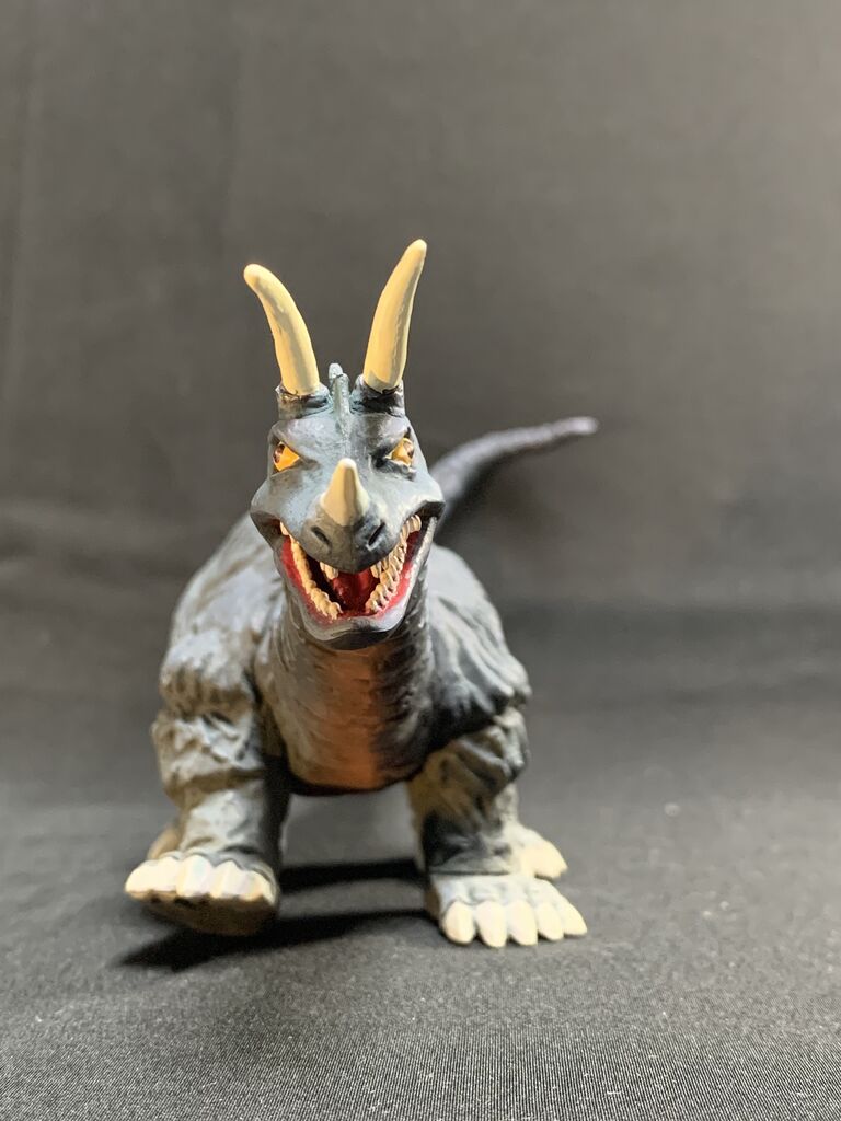 完成‼︎ 古代怪獣キングザウルス三世 〜ひとり帰ってきた 完成‼︎ 古代怪獣キングザウルス三世 〜ひとり帰ってきた