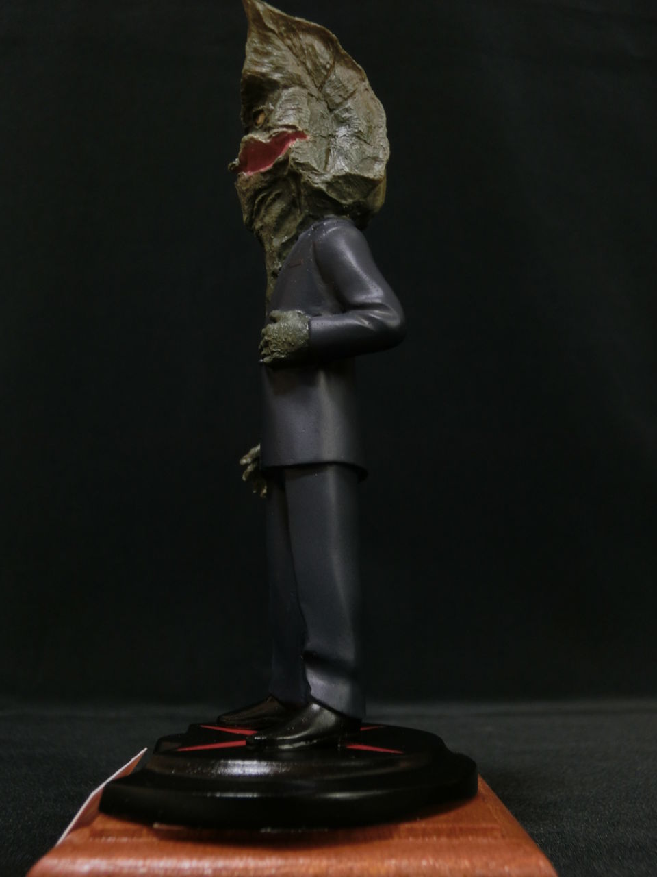 完成!! 吸血植物ケロニア ～ひとりウルトラマン祭14～ : 海豹屋