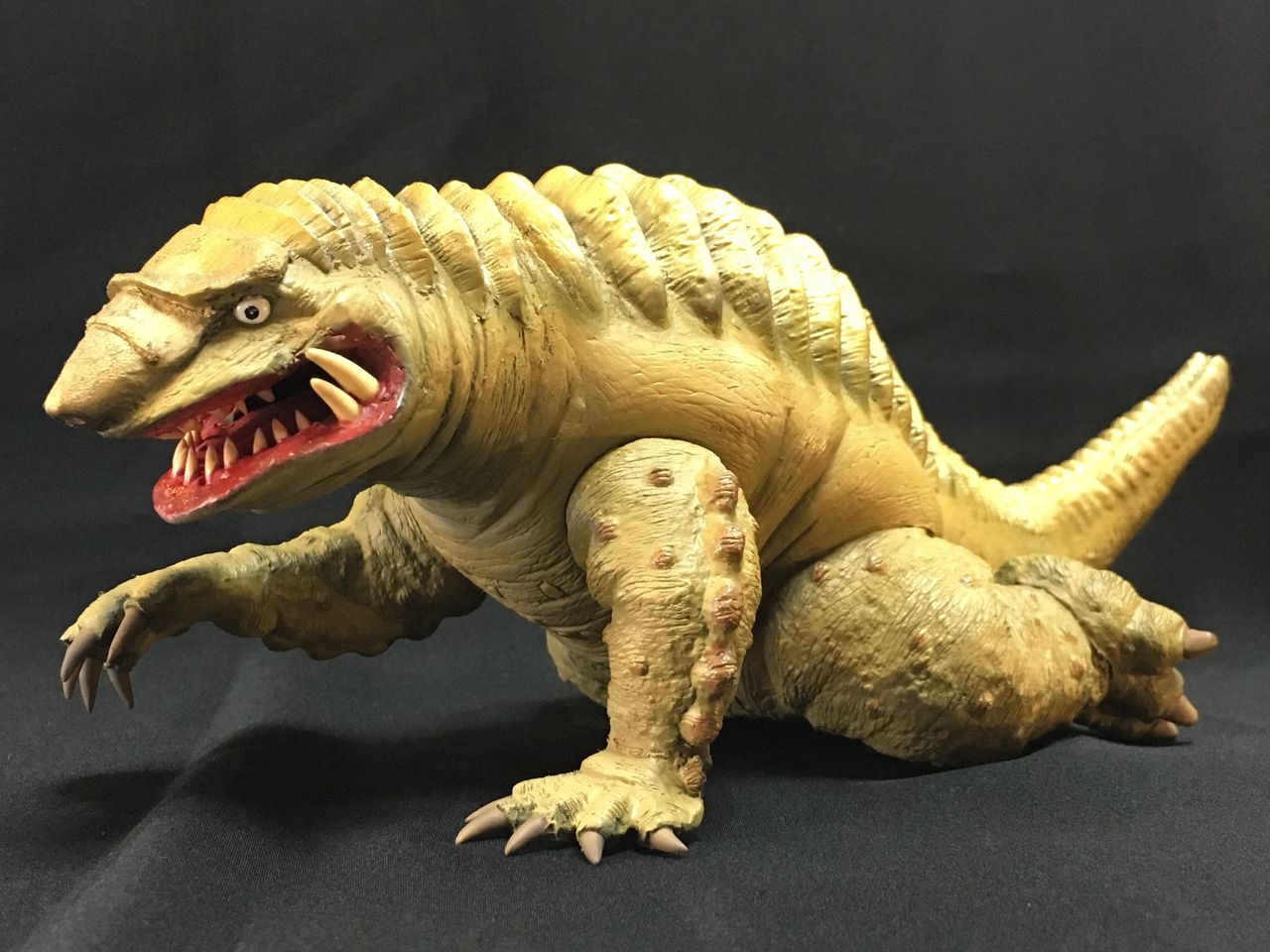 完成 地底怪獣モルゴ 幻の怪獣シリーズ2 海豹屋 Kのblog