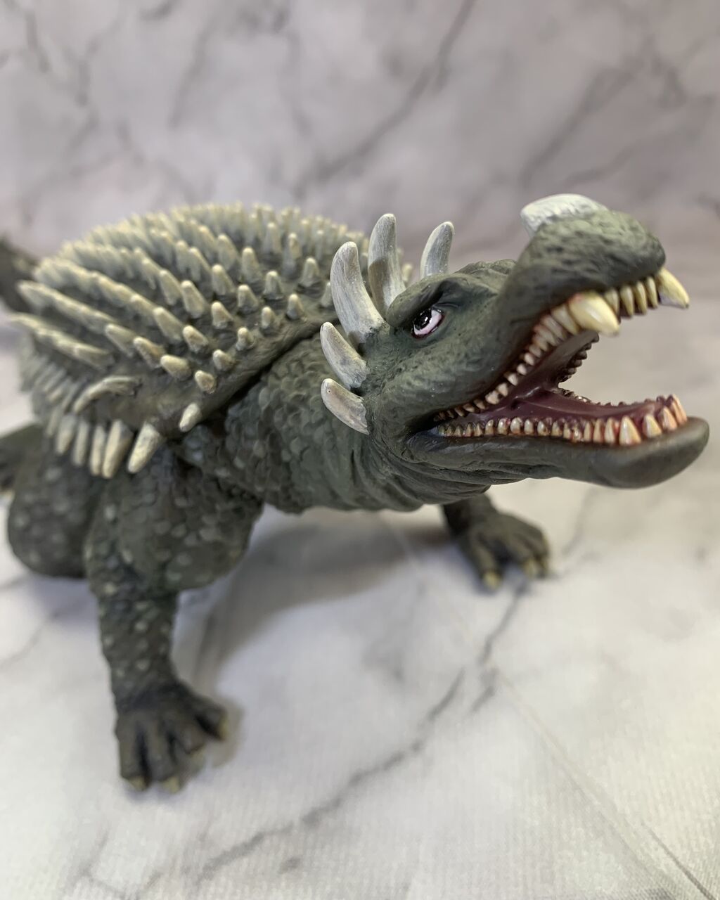ゴジラ怪獣ソフビ アンギラス1972 リペイント完成品 ゴジラ怪獣 初代アンギラス リペイント完成品