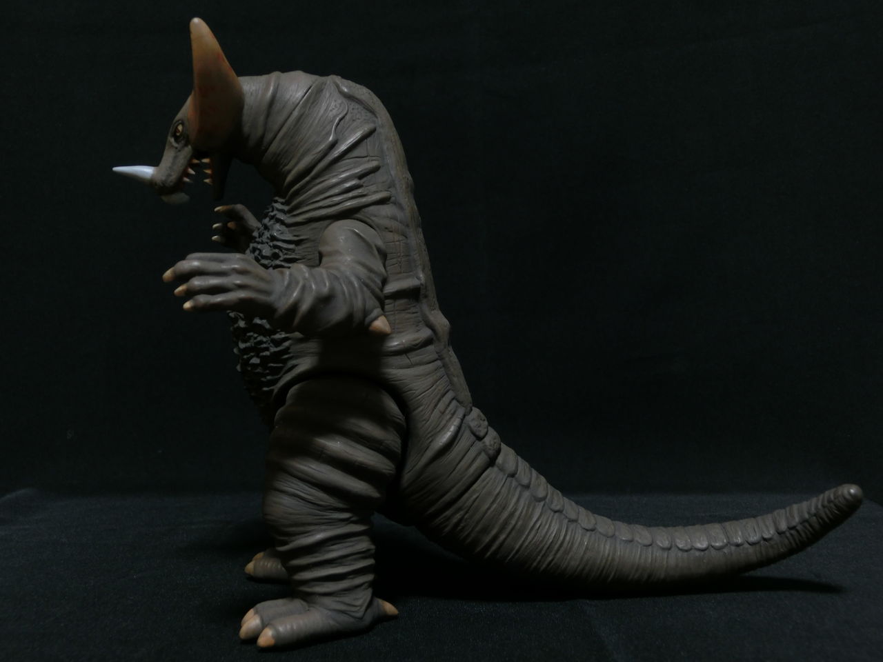 完成!! 古代怪獣ゴモラ[ウルトラ銀河伝説版] ～ひとりウルトラ