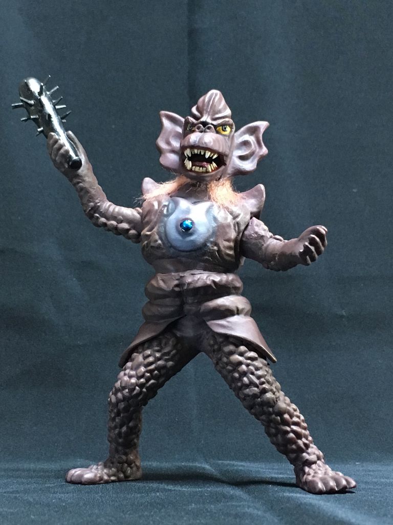 ドロボン type-500 - 怪しい隣人 ～ウルトラ怪獣ソフビ～