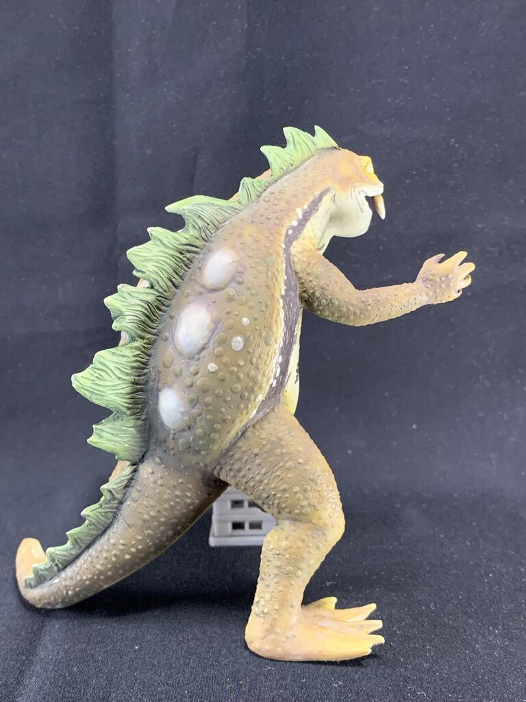完成‼︎ 地底怪獣ガマロン 〜幻の怪獣シリーズ6〜 : 海豹屋・Kのblog