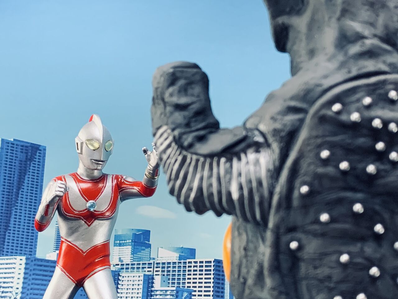 やまなや 怪獣郷/帰ってきたウルトラマン ゼットン2代目/バイオレット