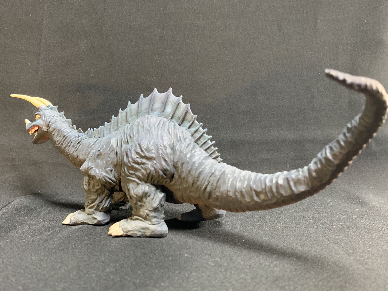 ガレージキット 古代怪獣キングザウルス三世 完成‼︎ - 〜ひとり帰っ 
