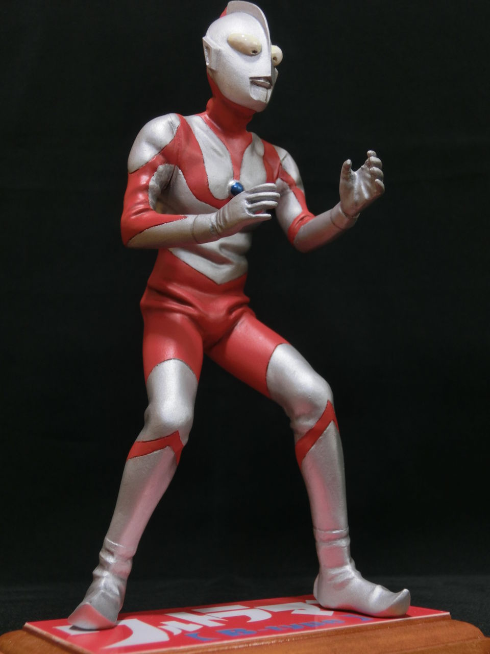 新品 ウルトラマン　特撮コスプレ・祭り用マスク　1/1サイズ塗装完 受注製作 ウルトラマンタロウ 1/1 マスク アトラク コスプレ用 新品