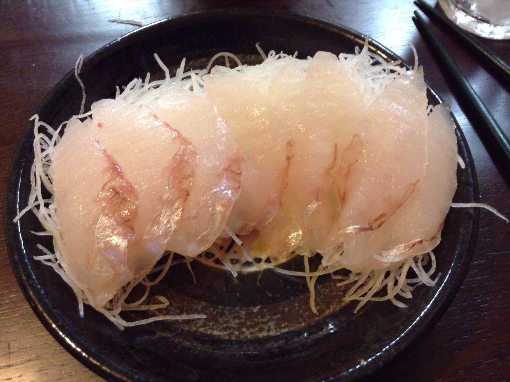 店頭に アカヤガラ の刺身って普通は並ばない つきみ野 角上魚類 ブログの起点は大和市北部 店頭に アカヤガラ の刺身って普通は並ばない つきみ野 角上魚類 ブログの起点は大和市北部