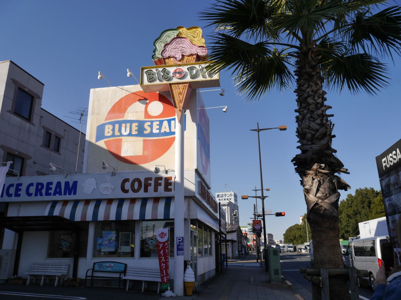 アメリカタウン 福生 Jenny Mayce Official Blog