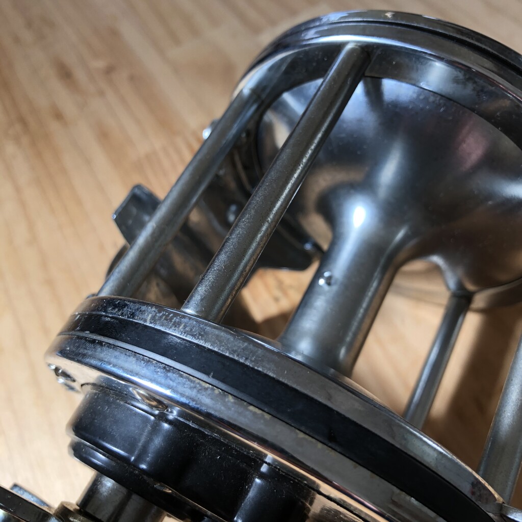 PENN SENATOR 6/0 メンテ-1 : OLD STYLE