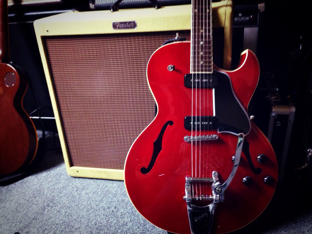 春休みの自由研究~Bigsby(ビグスビー)の弦交換を快適に。 : じ 春休みの自由研究~Bigsby(ビグスビー)の弦交換を快適に。 : じ