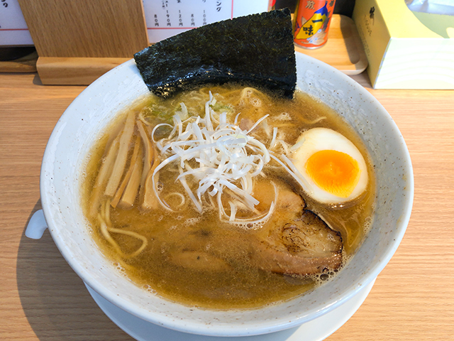 旭川ラーメン 麺屋あさひ 醤油篇 : じぇっつDiary-Shuffle It