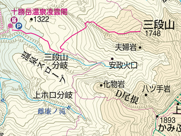 十勝岳温泉〜三段山