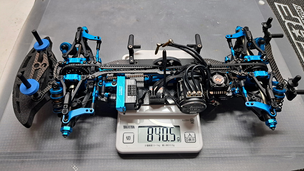 タミヤ TRF 421 メカレス　スーパーGT仕様 タミヤ TRFシリーズ 1/10RC TRF421 シャーシキット | タミヤ