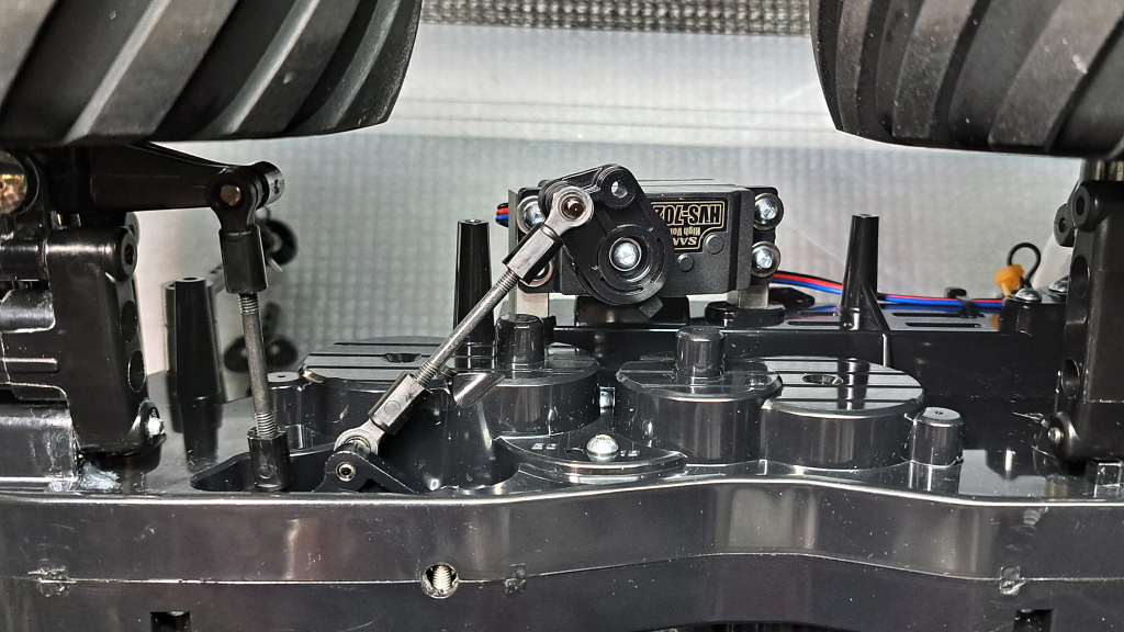 G6-01」コングヘッド6×6の4WSの動作 : プラドの趣味のDiary