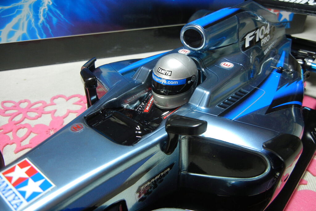 F104PRO マクラーレン塗装2017ボディ メカ付き F104PRO マクラーレン塗装2017ボディ メカ付き F104 PRO (ボディ
