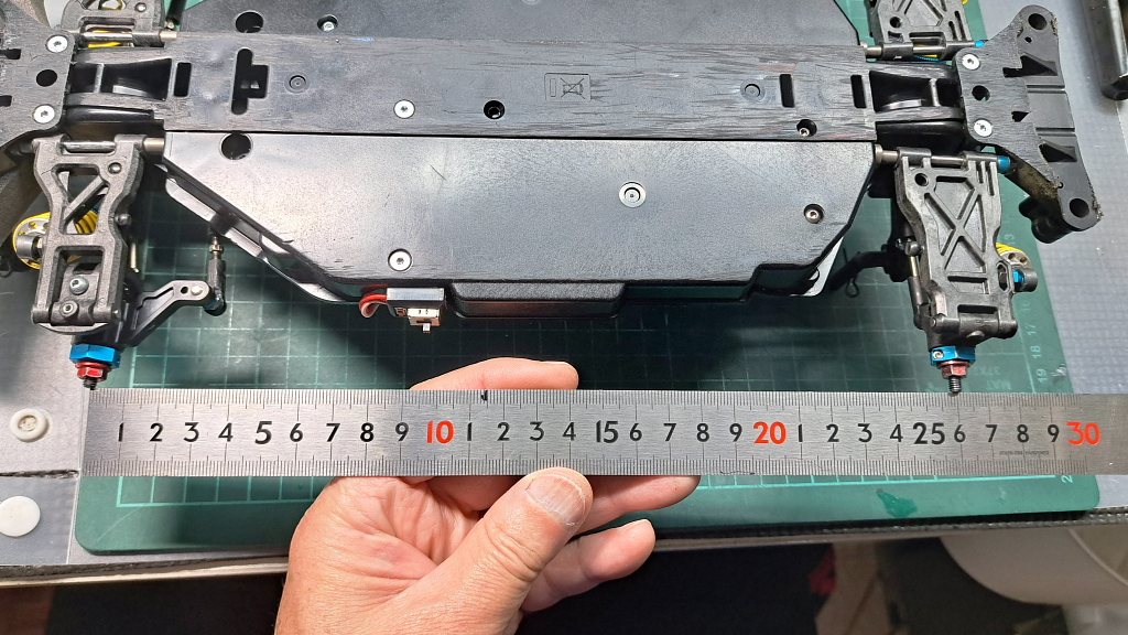 TT-02 TypeS」ホイールベース短縮計画 : プラドの趣味のDiary
