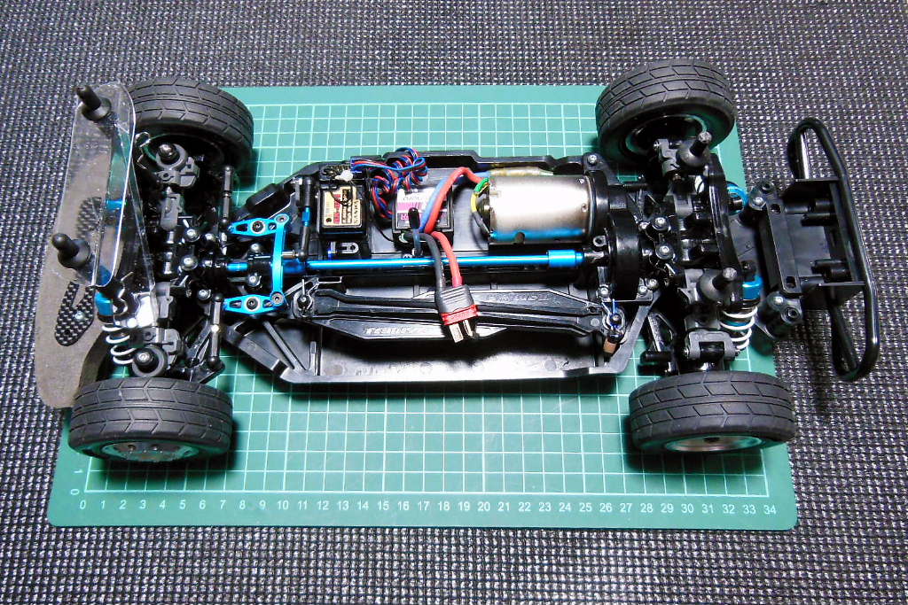 タミヤ TT-02 未走行　ボディマウント付属 tamiya TT02 僕の車の紹介「前編」 - YouTube