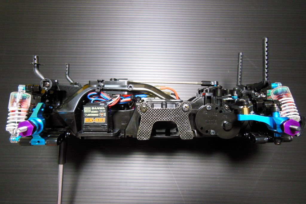 またまたラジコンネタで～す：タミヤMシャーシ「M-03」 vs