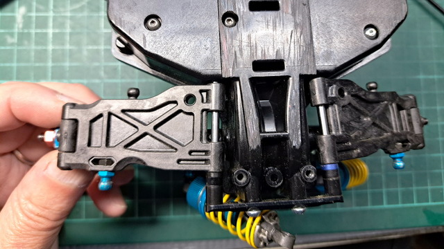 TT-02 TypeS」ホイールベースを短くしてみた : プラドの趣味の備忘録