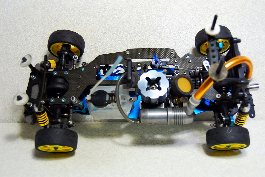 思い出のRCカー・GP編：TG10R（2003年） : プラドの趣味の備忘録