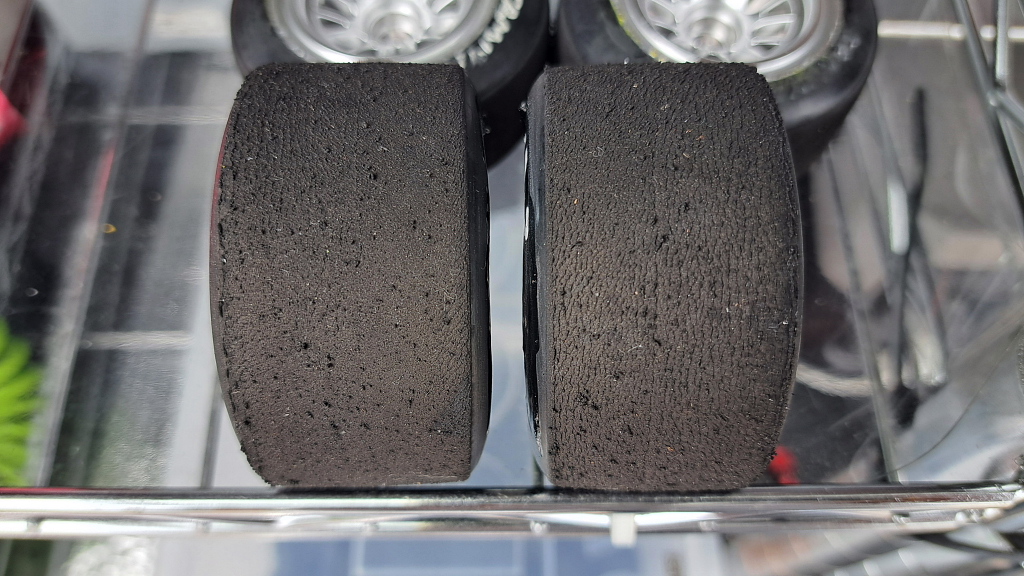 専用品　ブリジストン　F1タイヤ　非売品 Yahoo!オークション - F1タイヤ