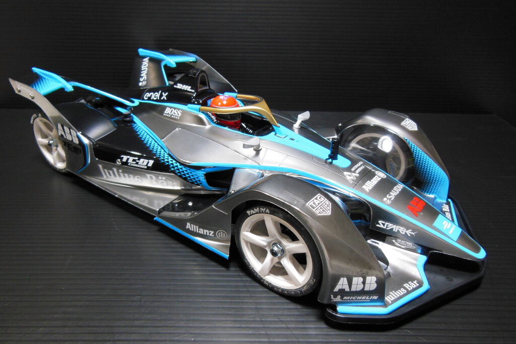 メルセデスベンツ CLK-GTR 1997 「TC-01」シャーシ : プラドの メルセデスベンツ CLK-GTR 1997 「TC-01」シャーシ : プラドの