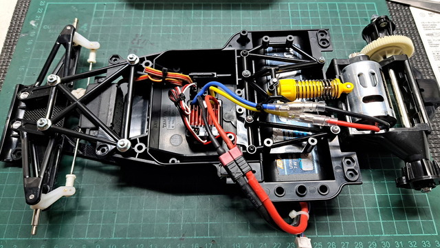 ポルシェ 956」シャーシ製作 : プラドの趣味のDiary