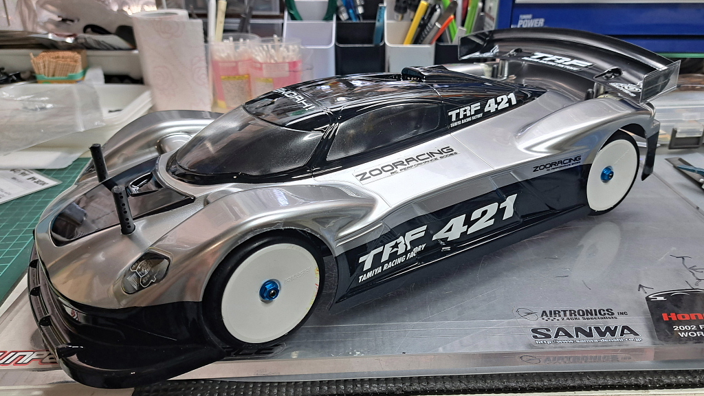 タミヤ TRF 421 メカレス　スーパーGT仕様 タミヤ TRFシリーズ 1/10RC TRF421 シャーシキット | タミヤ