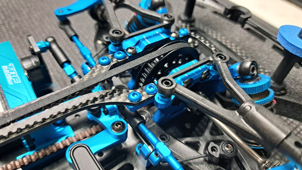 タミヤ「TRF421X」初めてのメンテナンス : プラドの趣味のDiary