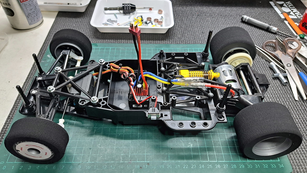 ポルシェ 956」シャーシ製作 : プラドの趣味のDiary