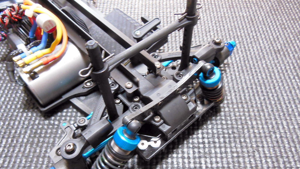 16 タミヤ TA08 PRO 中古 おまけタイヤ、ボディつき ta08pro ジャンク