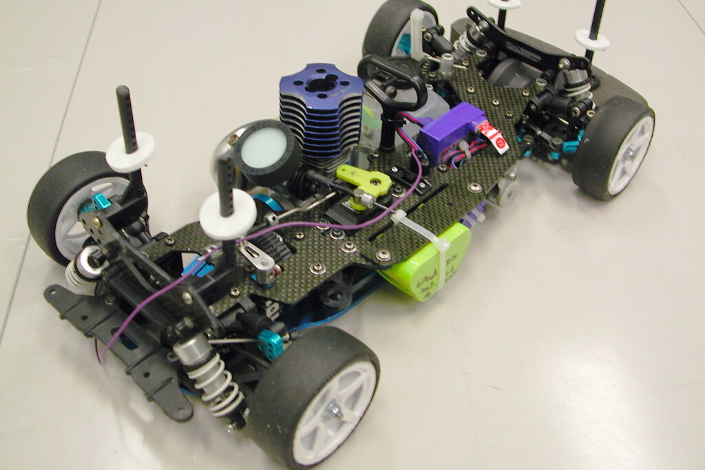 思い出のRCカー・GP編：TG10R（2003年） : プラドの趣味の備忘録
