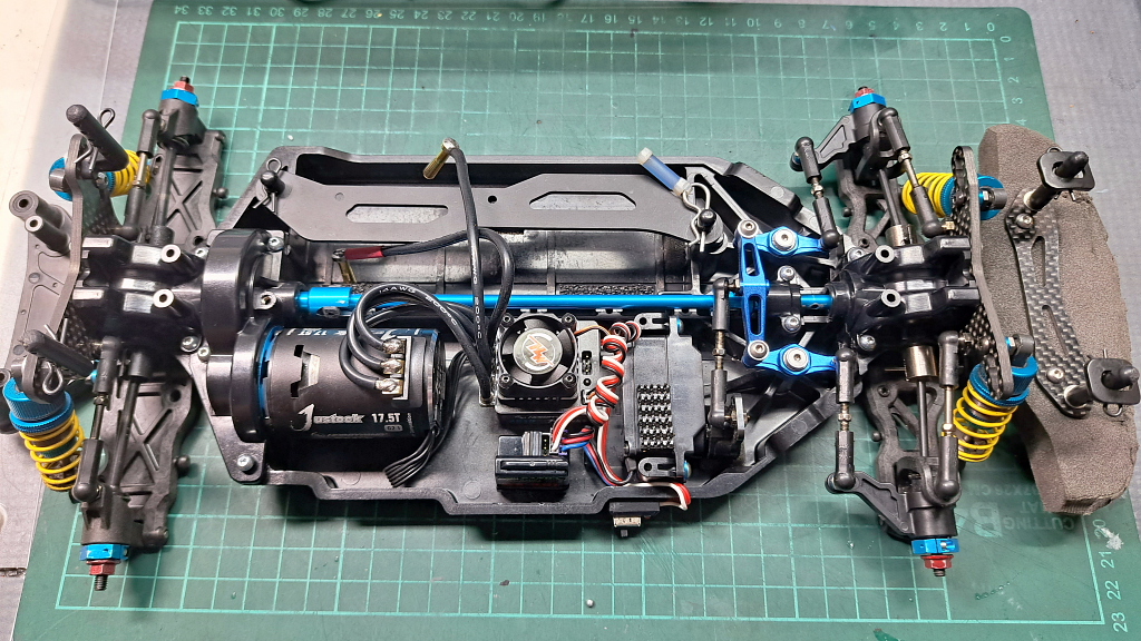 TT-02 TypeS」ホイールベース短縮計画 : プラドの趣味の備忘録 TT-02 TypeS」ホイールベース短縮計画 : プラドの趣味の備忘録