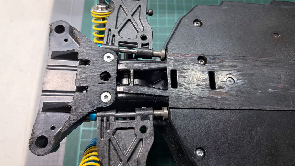 TT-02 TypeS」ホイールベース短縮計画 : プラドの趣味のDiary