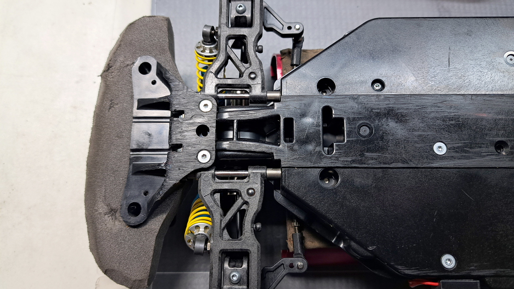 TT-02 TypeS」のリアサスアームをTRF420足に変更 : プラドの趣味 TT-02 TypeS」のリアサスアームをTRF420足に変更 : プラドの趣味
